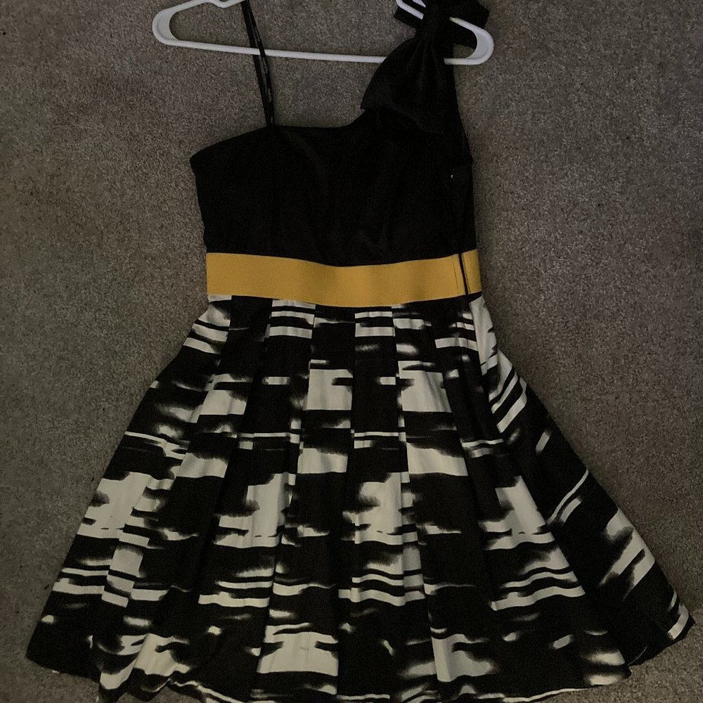 Black, white, and yellow cocktail dress by "Inspire Me"